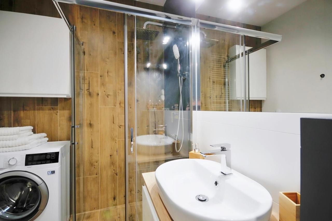 Apartament Andar Z Miejscem Parkingowym Колобжег Экстерьер фото