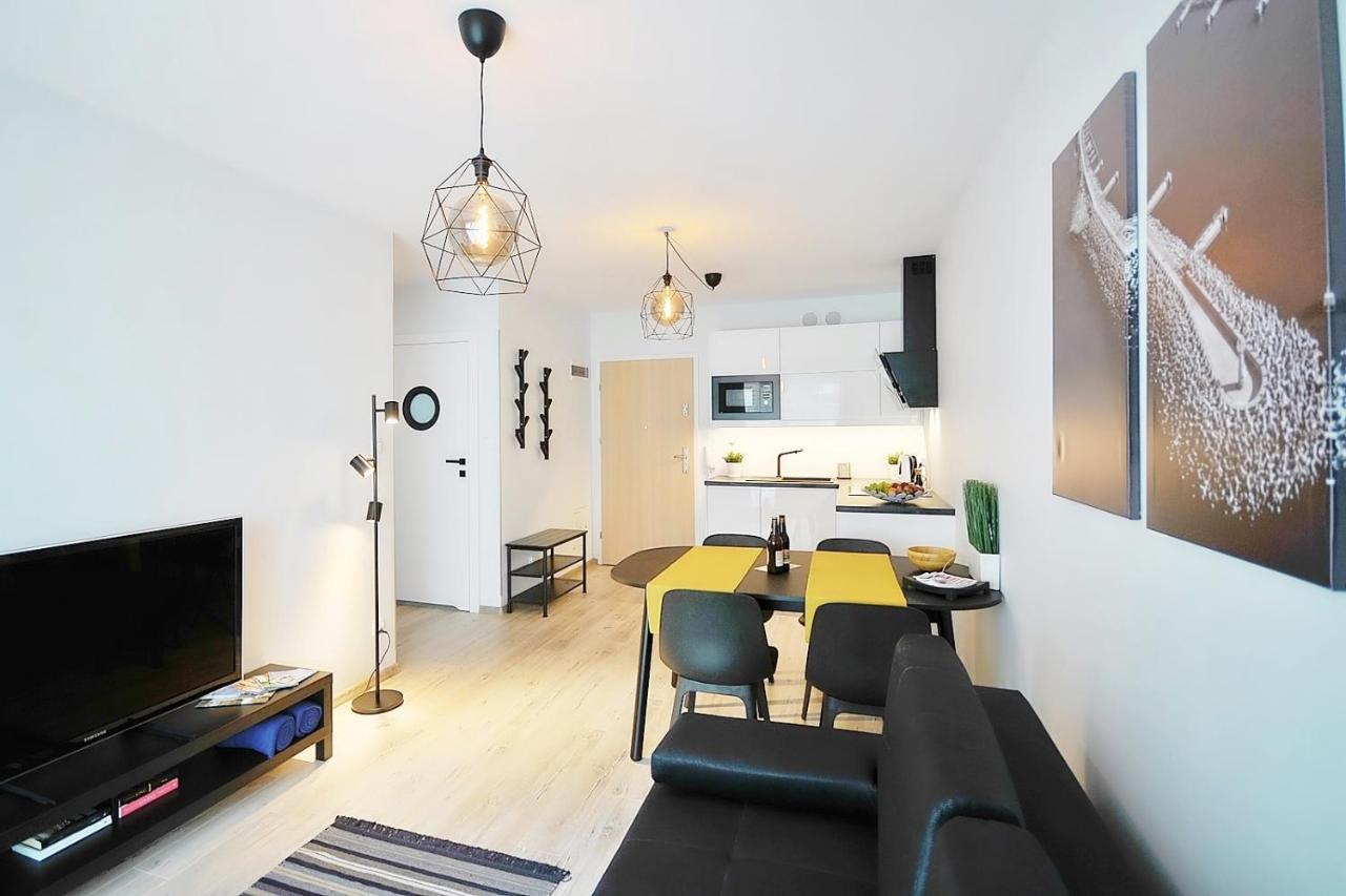 Apartament Andar Z Miejscem Parkingowym Колобжег Экстерьер фото