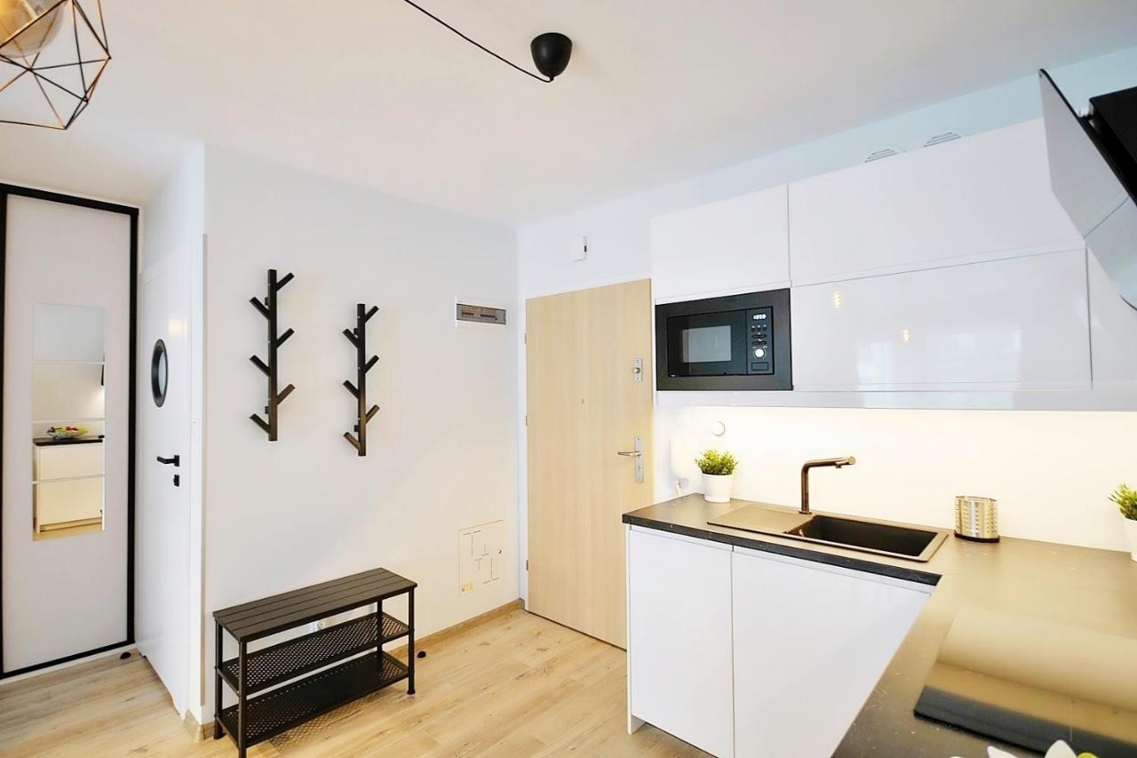 Apartament Andar Z Miejscem Parkingowym Колобжег Экстерьер фото