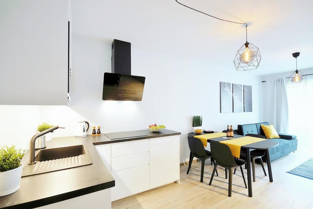 Apartament Andar Z Miejscem Parkingowym Колобжег Экстерьер фото