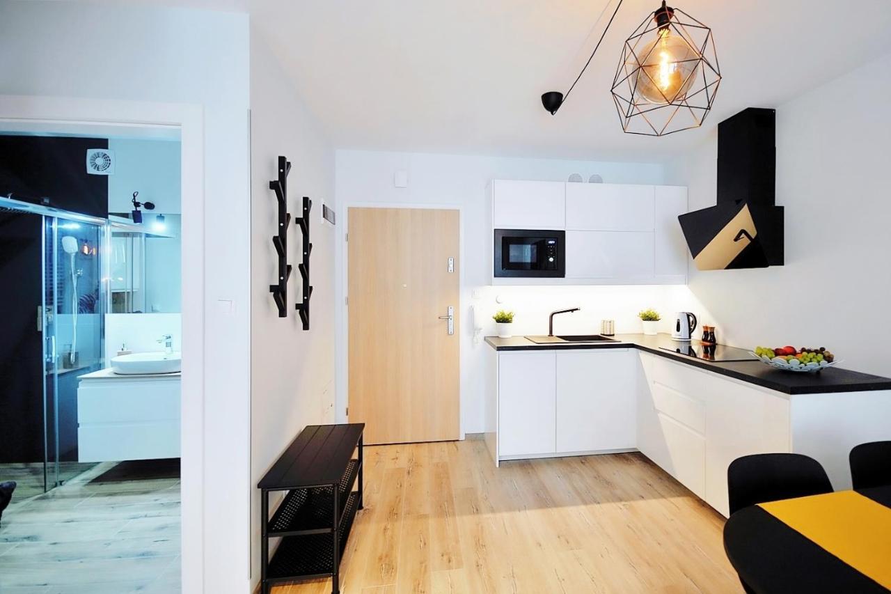Apartament Andar Z Miejscem Parkingowym Колобжег Экстерьер фото