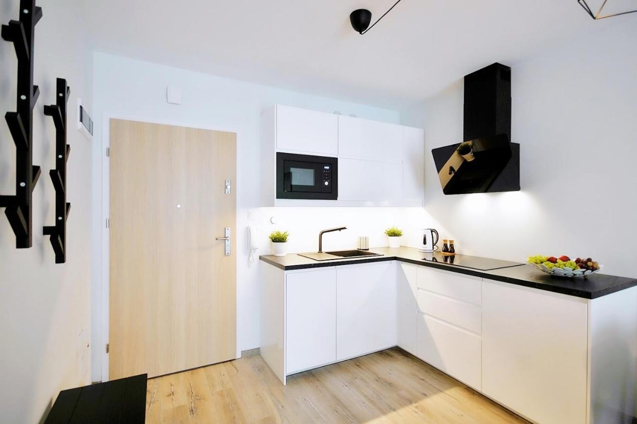 Apartament Andar Z Miejscem Parkingowym Колобжег Экстерьер фото